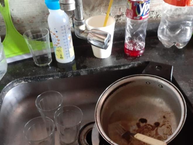 Falta de água prejudica moradores do bairro Limoeiro, em Timóteo
