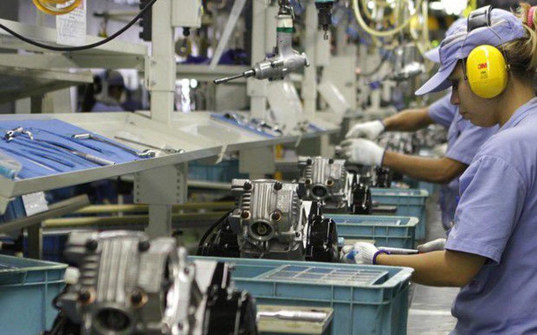 CNI: produção industrial recua, mas intenção de investimento sobe