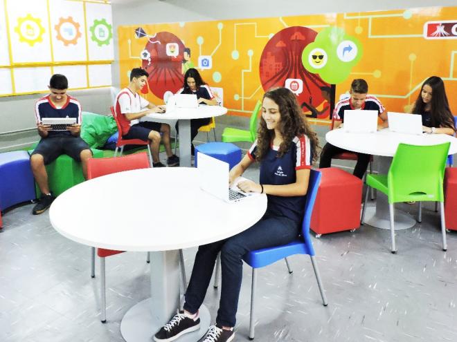 Colégio Padre De Man oferece bolsas de estudo
