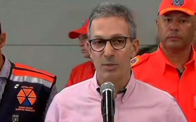 Zema fica fora de carta de governadores, mas diz ser contra volta do regime militar