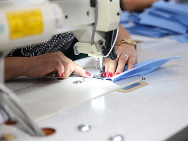 Costureiras voluntárias produzem máscaras para Ipatinga