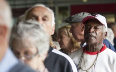 Segurados do INSS poderão receber benefício direto em conta-corrente