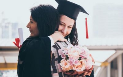 Dia das mães: segundo domingo de maio celebra a atenção e o cuidado dessas mulheres