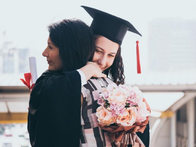Dia das mães: segundo domingo de maio celebra a atenção e o cuidado dessas mulheres