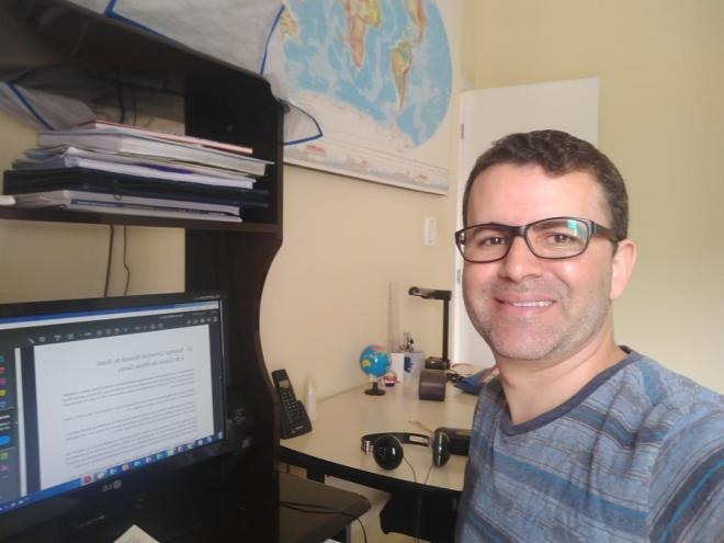 Professor do Cefet de Timóteo mapeia leitos disponíveis e casos de covid-19