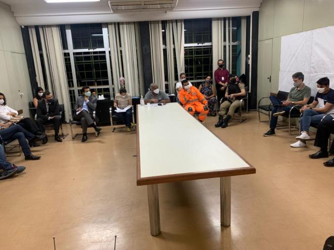 Lojas terão três dias de funcionamento e feiras livres serão fechadas em Ipatinga