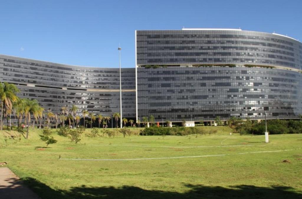 Governo de Minas anuncia primeira parcela do salário dos servidores