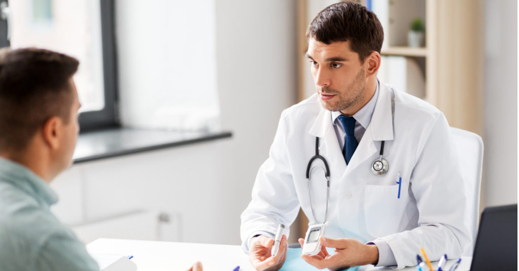 LINDO TEXTO COLOCADO NA PORTA DE UM CONSULTÓRIO MÉDICO