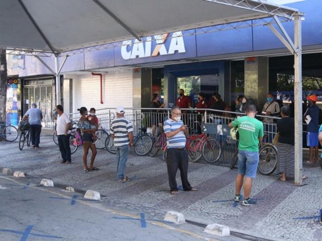 Caixa começa a pagar hoje abono salarial para nascidos em julho