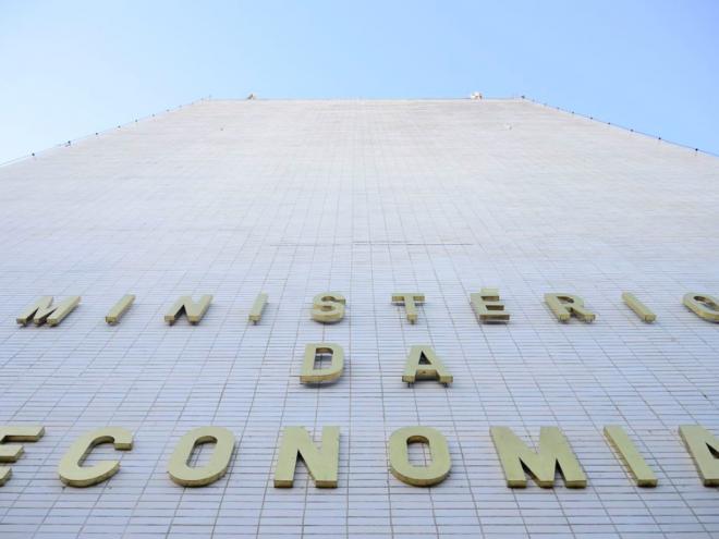 Governo anuncia fundo para crédito a micro e pequenas empresas